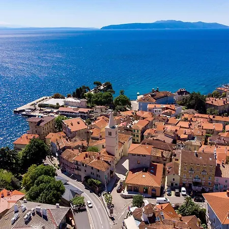 2 Bedroom In 公寓 *